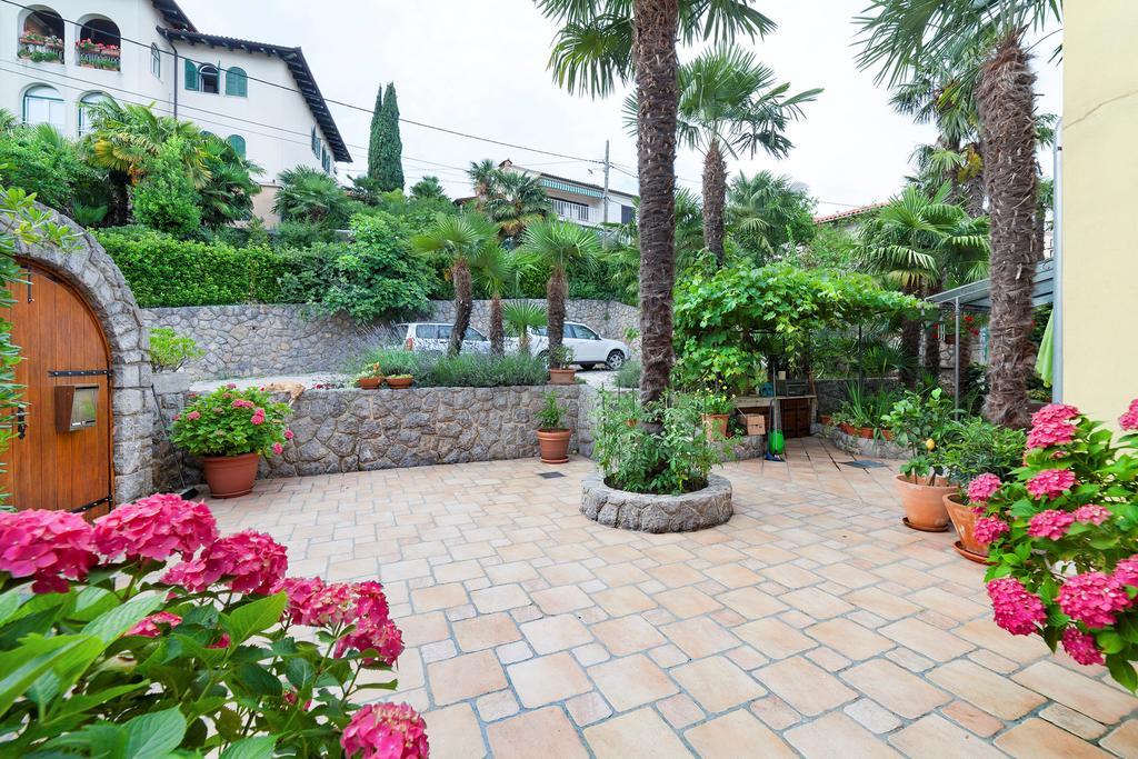 Apartments Hortensia Opatija Eksteriør bilde
